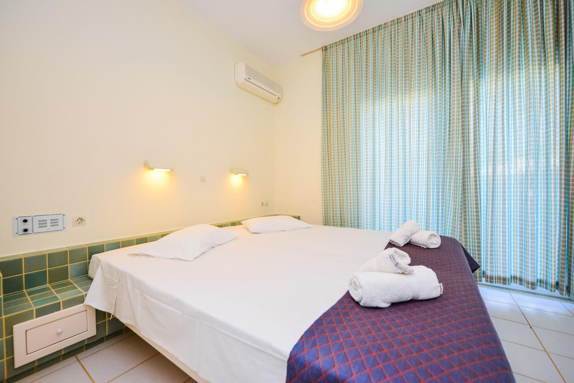 Golden Dream Apartments Anissaras Dış mekan fotoğraf