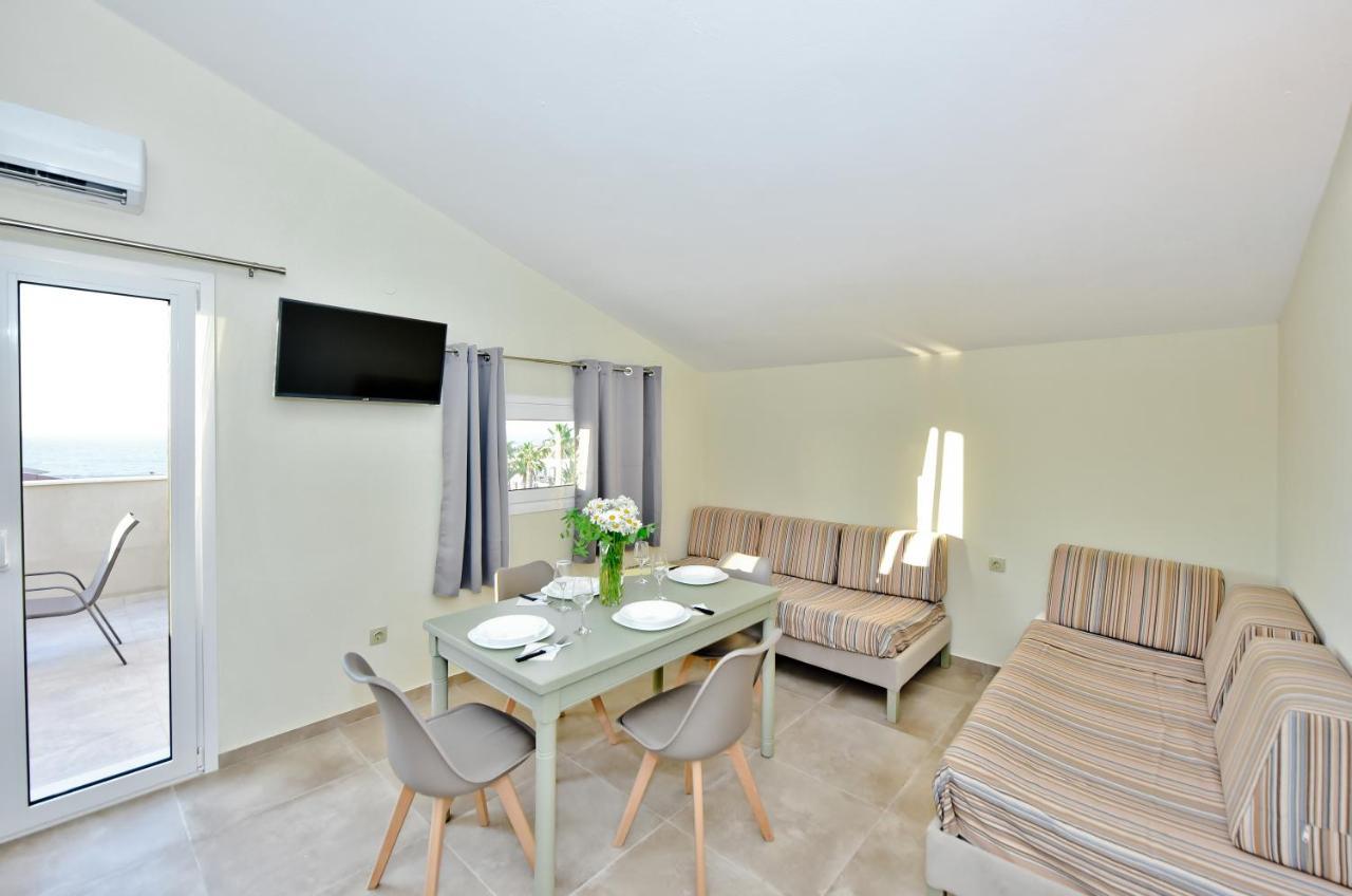 Golden Dream Apartments Anissaras Dış mekan fotoğraf