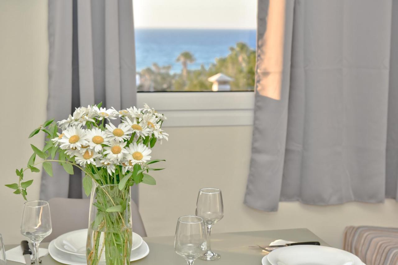 Golden Dream Apartments Anissaras Dış mekan fotoğraf
