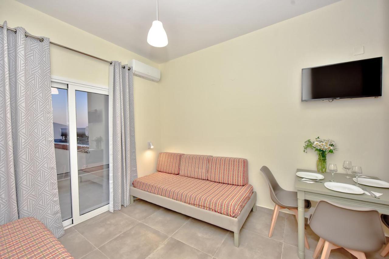 Golden Dream Apartments Anissaras Dış mekan fotoğraf